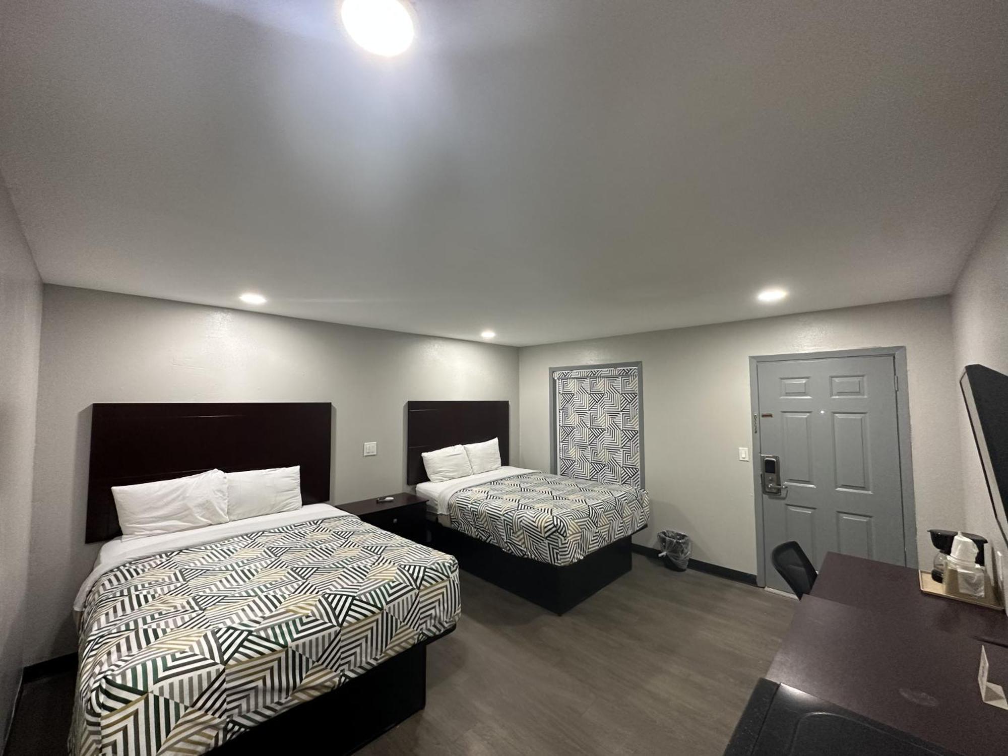 Relax Inn Mcgehee Exterior photo