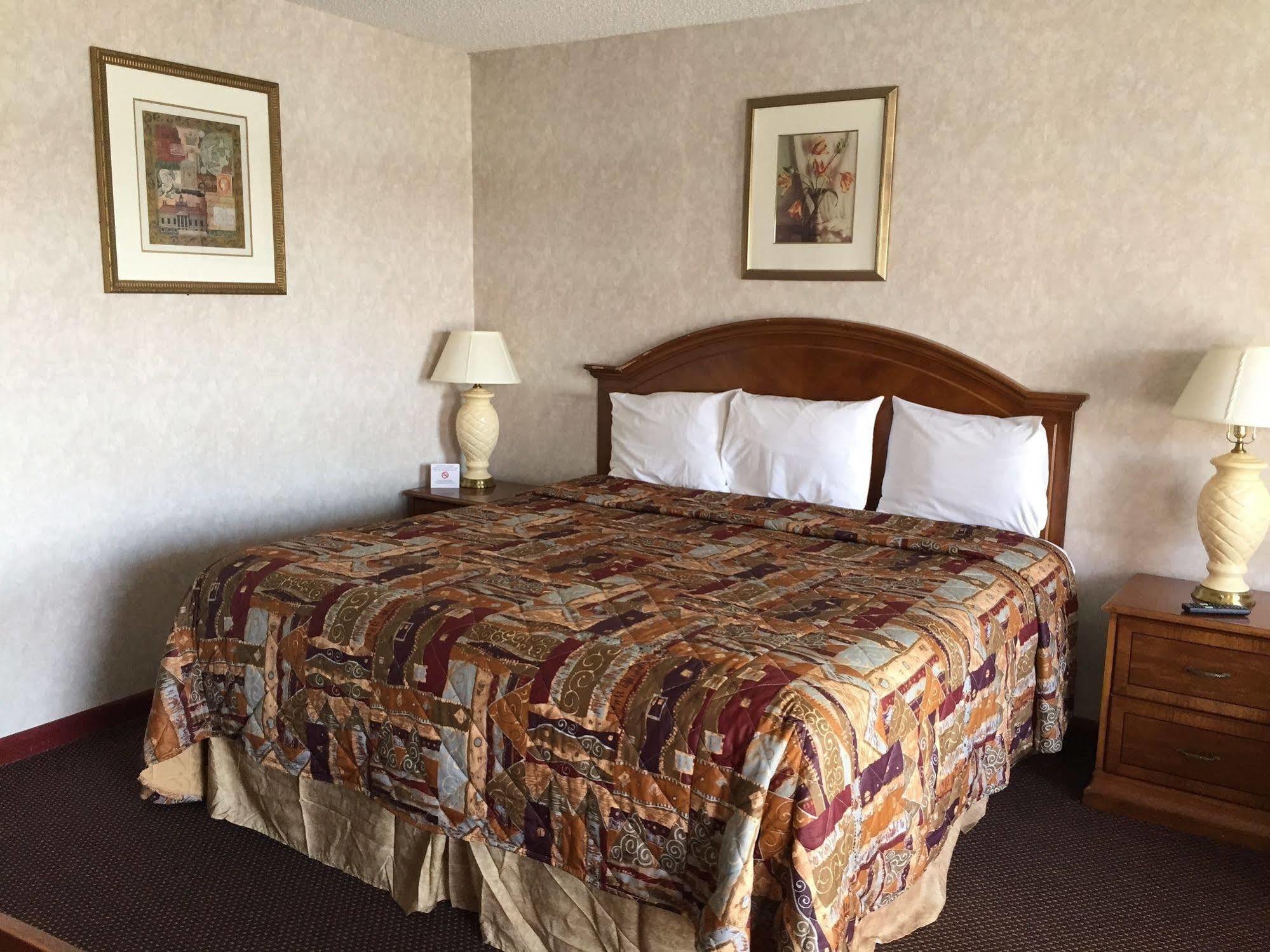Relax Inn Mcgehee Exterior photo